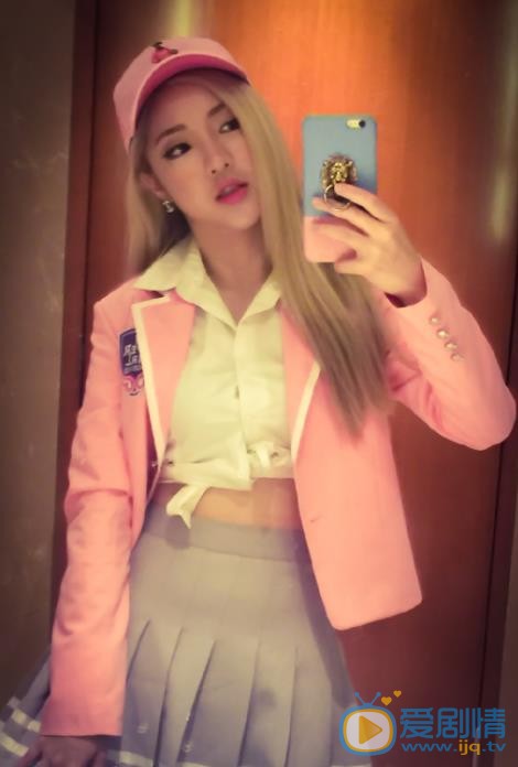 莫安琪自拍照 莫安琪高清写真_莫安琪高清剧照