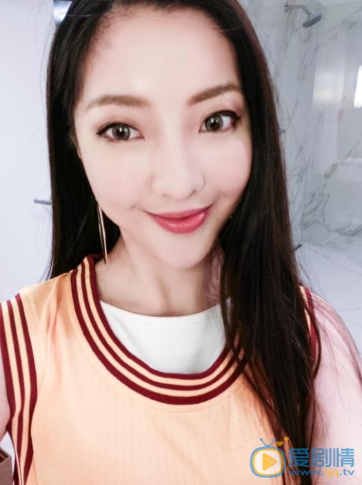 莫安琪自拍照 莫安琪高清写真_莫安琪高清剧照