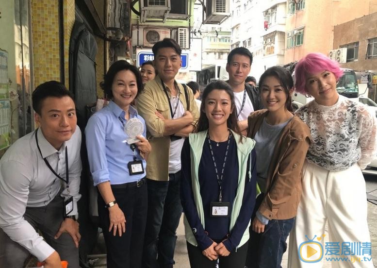 惠英红片场照 惠英红高清写真_惠英红高清剧照