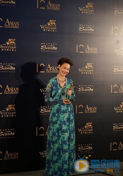 惠英红活动照 惠英红高清写真_惠英红高清剧照