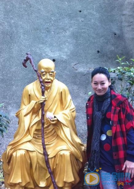 惠英红生活照 惠英红高清写真_惠英红高清剧照