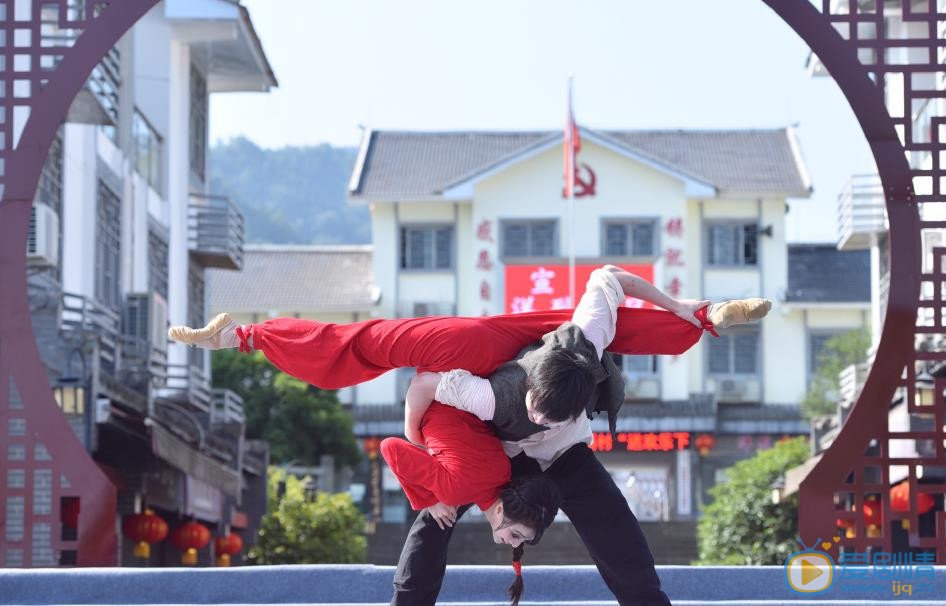 骆文博舞蹈节目照 骆文博高清写真_骆文博高清剧照