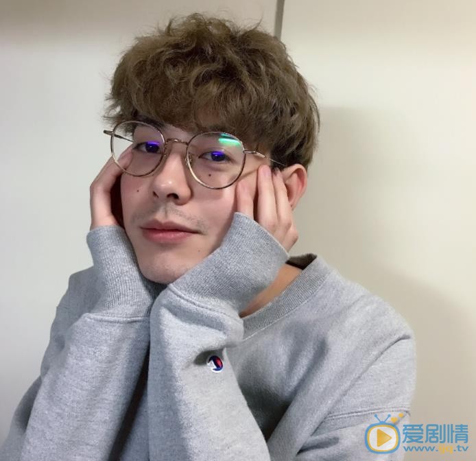 陈向熙自拍照 陈向熙高清写真_陈向熙高清剧照