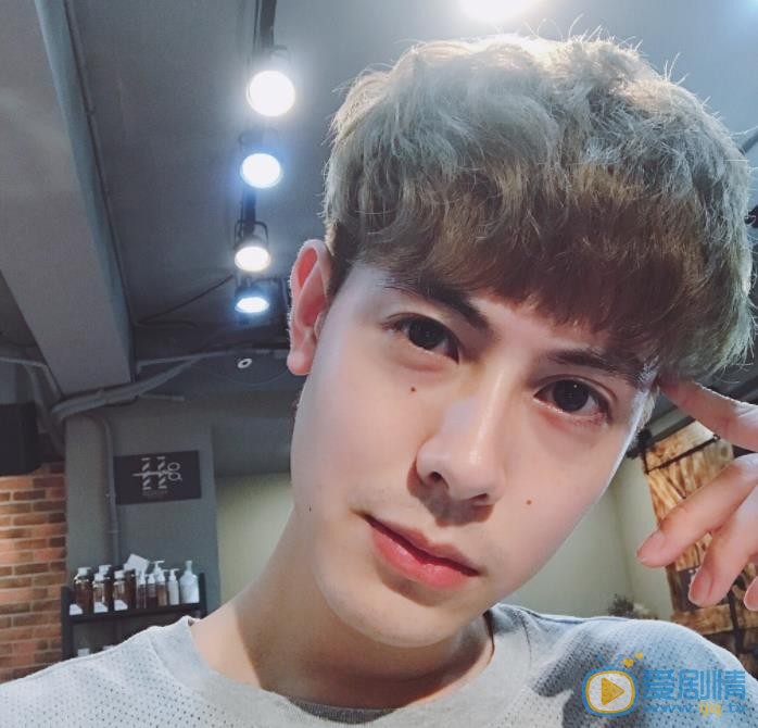 陈向熙自拍照 陈向熙高清写真_陈向熙高清剧照