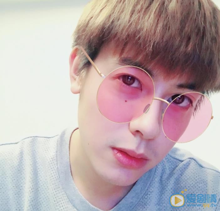 陈向熙自拍照 陈向熙高清写真_陈向熙高清剧照