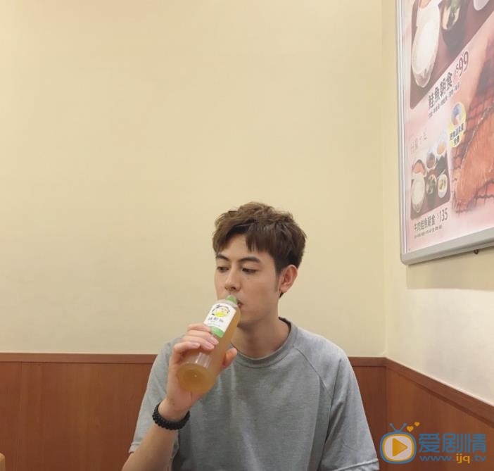 陈向熙生活照 陈向熙高清写真_陈向熙高清剧照