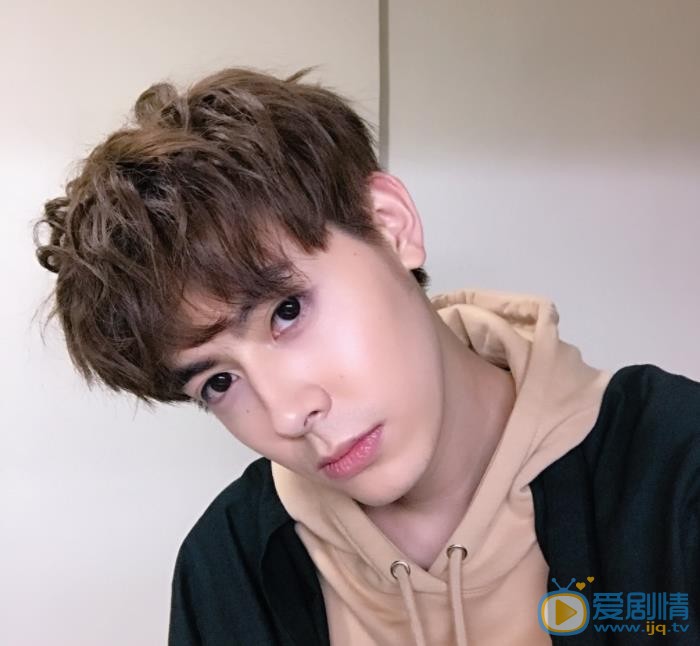 陈向熙自拍照 陈向熙高清写真_陈向熙高清剧照