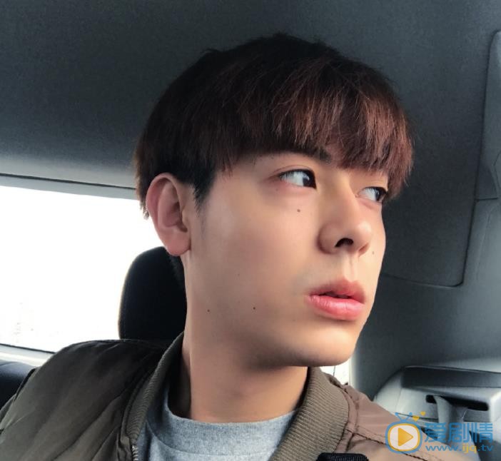 陈向熙自拍照 陈向熙高清写真_陈向熙高清剧照