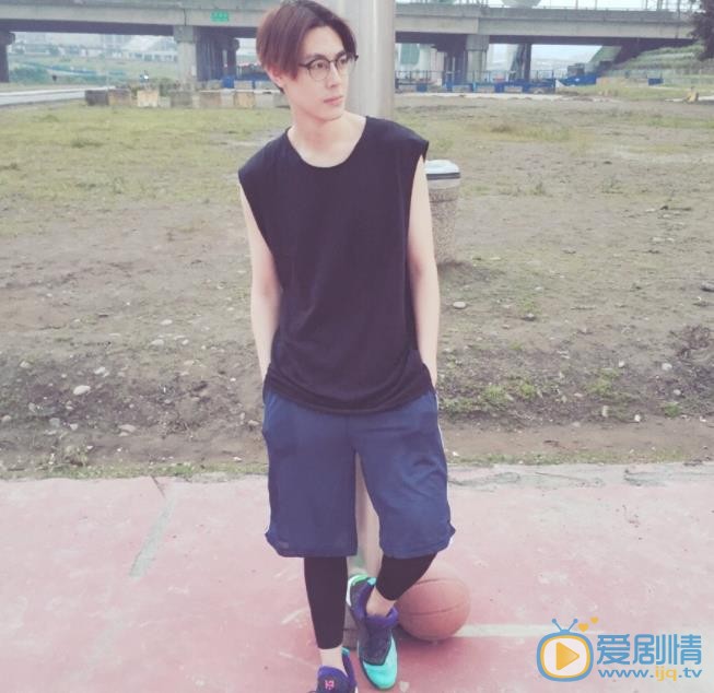 陈向熙生活照 陈向熙高清写真_陈向熙高清剧照