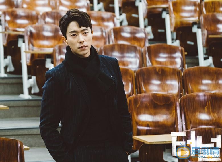 尹贤敏《魔女的法庭》剧照 尹贤敏高清写真_尹贤敏高清剧照