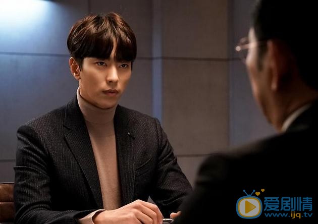 尹贤敏《魔女的法庭》剧照 尹贤敏高清写真_尹贤敏高清剧照