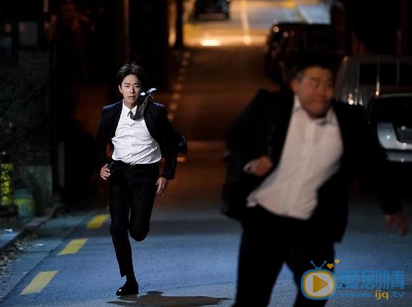 尹贤敏《魔女的法庭》剧照 尹贤敏高清写真_尹贤敏高清剧照