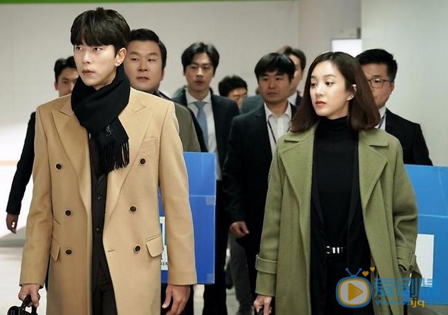 尹贤敏《魔女的法庭》剧照 尹贤敏高清写真_尹贤敏高清剧照