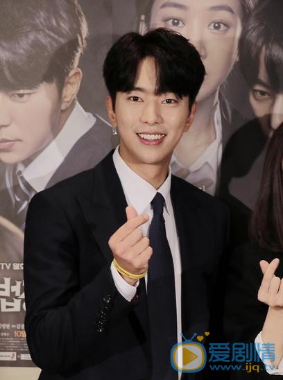 尹贤敏活动照 尹贤敏高清写真_尹贤敏高清剧照