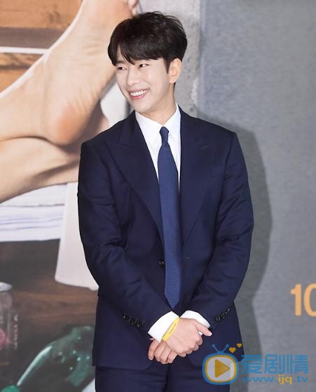 尹贤敏活动照 尹贤敏高清写真_尹贤敏高清剧照