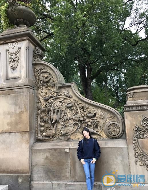 唐于鸿旅行照 唐于鸿高清写真_唐于鸿高清剧照