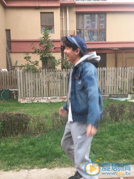 张耀生活照 张耀高清写真_张耀高清剧照