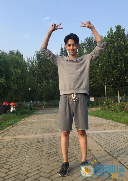 张耀生活照 张耀高清写真_张耀高清剧照