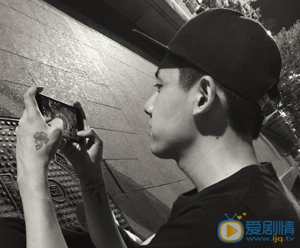 张耀生活照 张耀高清写真_张耀高清剧照