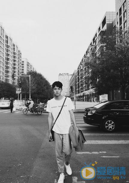 张耀生活照 张耀高清写真_张耀高清剧照