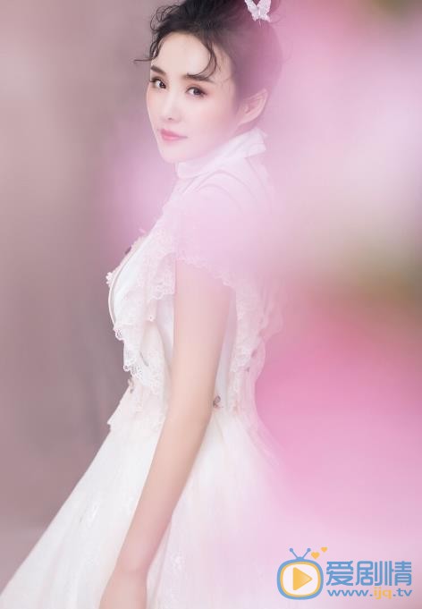郑宜涵时尚大片 郑宜涵高清写真_郑宜涵高清剧照