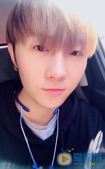 宋秉洋自拍照 宋秉洋高清写真_宋秉洋高清剧照