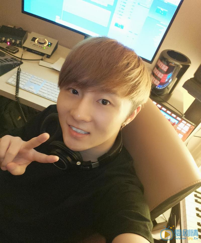 宋秉洋自拍照 宋秉洋高清写真_宋秉洋高清剧照