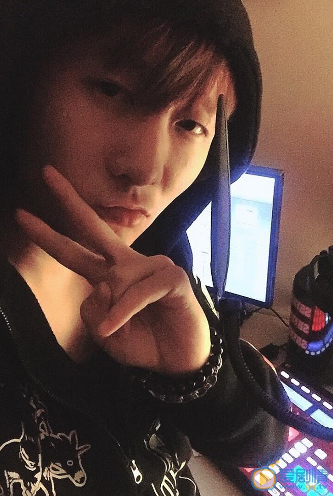 宋秉洋自拍照 宋秉洋高清写真_宋秉洋高清剧照