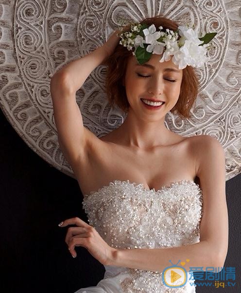 李多喜婚纱写真 李多喜高清写真_李多喜高清剧照