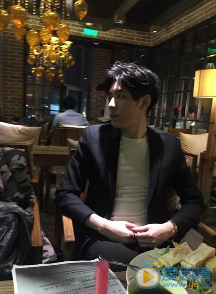 邬俊楠生活照 邬俊楠高清写真_邬俊楠高清剧照