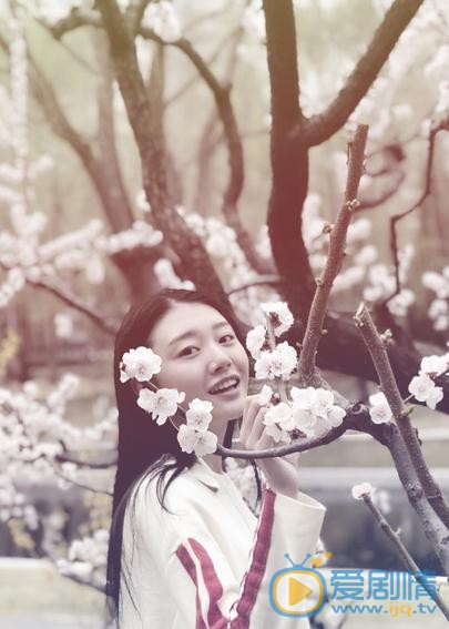 李嘉慧清新写着 李嘉慧高清写真_李嘉慧高清剧照
