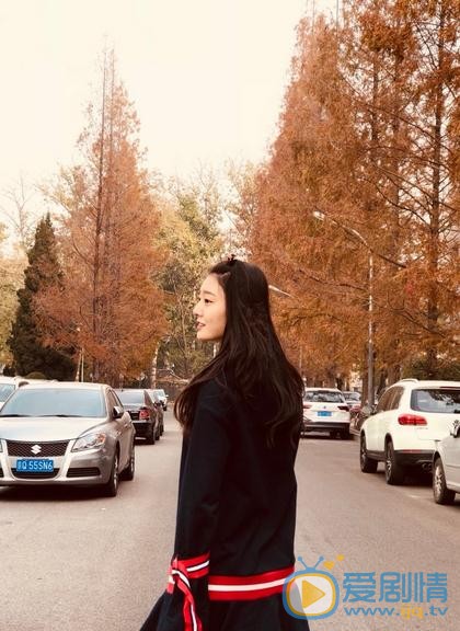 李嘉慧秋色写真 李嘉慧高清写真_李嘉慧高清剧照
