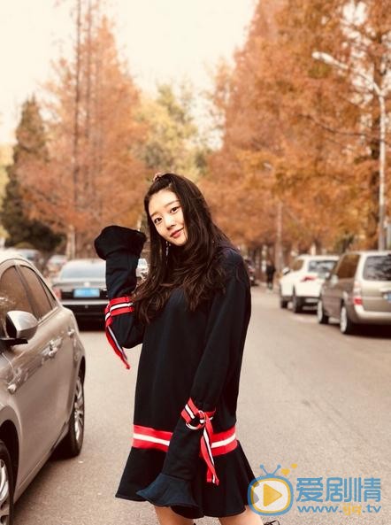 李嘉慧秋色写真 李嘉慧高清写真_李嘉慧高清剧照
