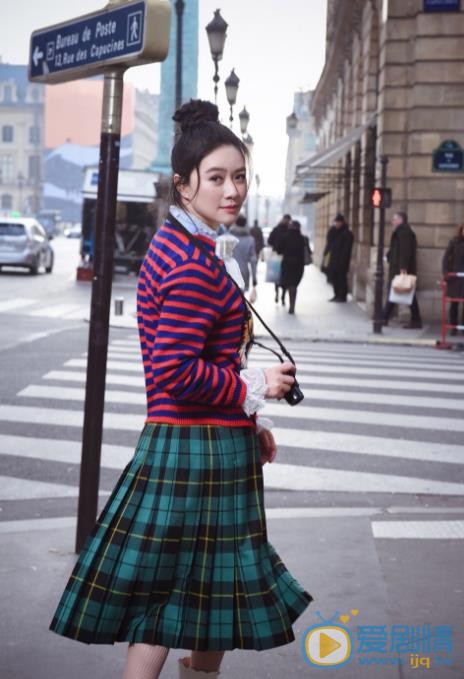 田海蓉靓丽街拍 田海蓉高清写真_田海蓉高清剧照