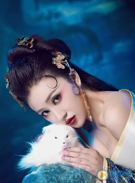 黄莞乔性感写真 黄莞乔高清写真_黄莞乔高清剧照