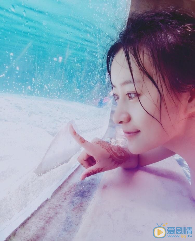 黄莞乔泳装照 黄莞乔高清写真_黄莞乔高清剧照