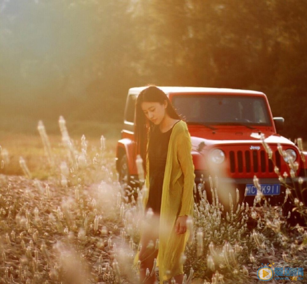 黄莞乔户外写真 黄莞乔高清写真_黄莞乔高清剧照