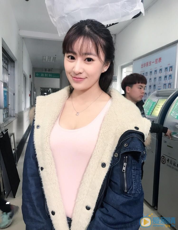 黄莞乔生活照 黄莞乔高清写真_黄莞乔高清剧照