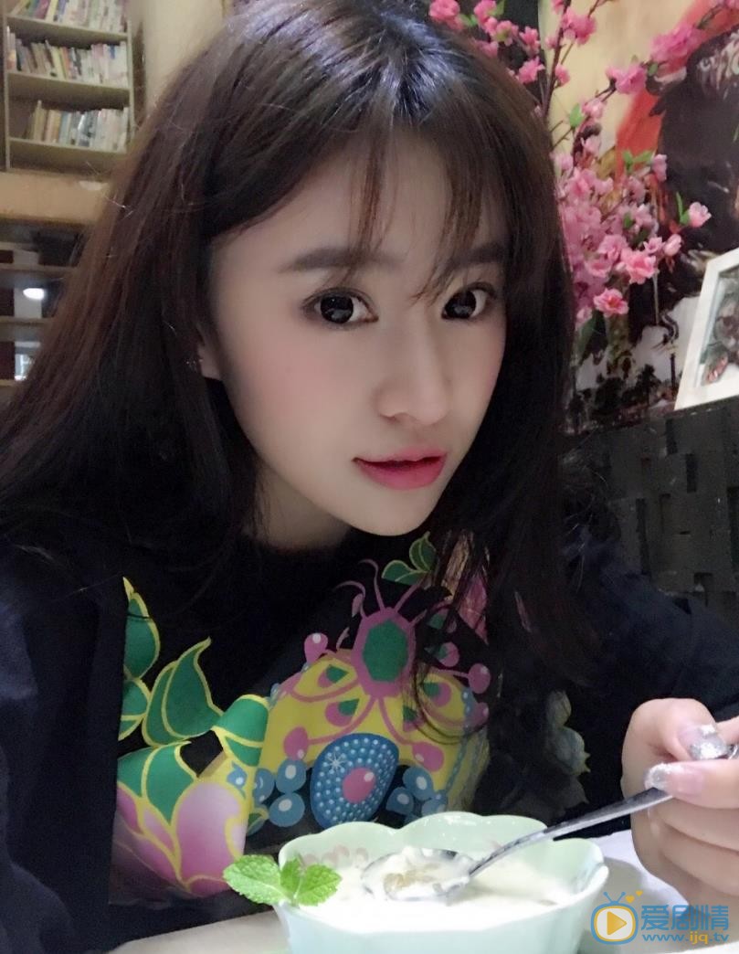 黄莞乔生活照 黄莞乔高清写真_黄莞乔高清剧照