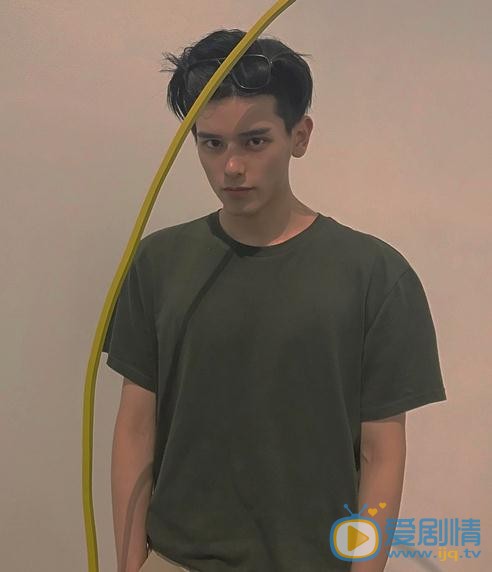 姚弛街拍写真 姚弛高清写真_姚弛高清剧照