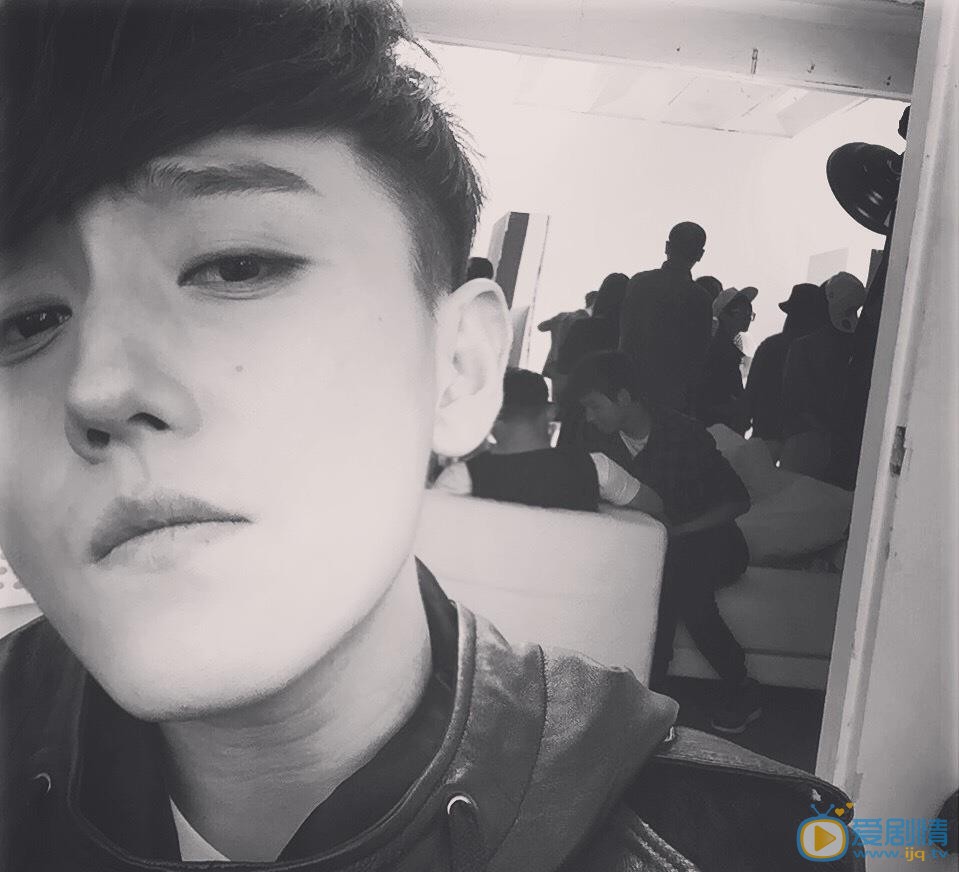 赵泳鑫自拍照 赵泳鑫高清写真_赵泳鑫高清剧照