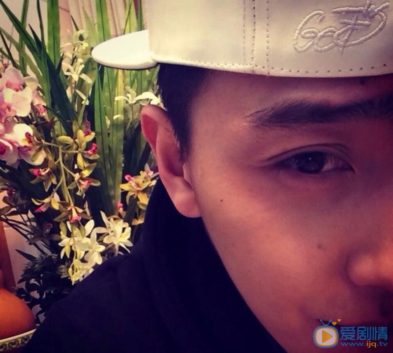 赵泳鑫自拍照 赵泳鑫高清写真_赵泳鑫高清剧照
