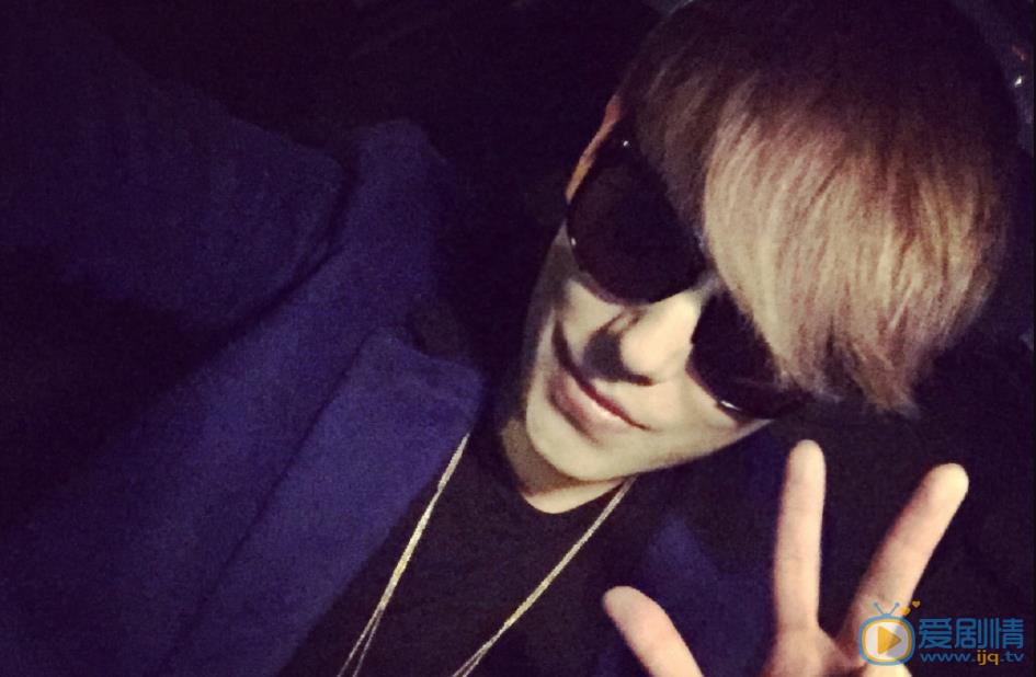 赵泳鑫自拍照 赵泳鑫高清写真_赵泳鑫高清剧照