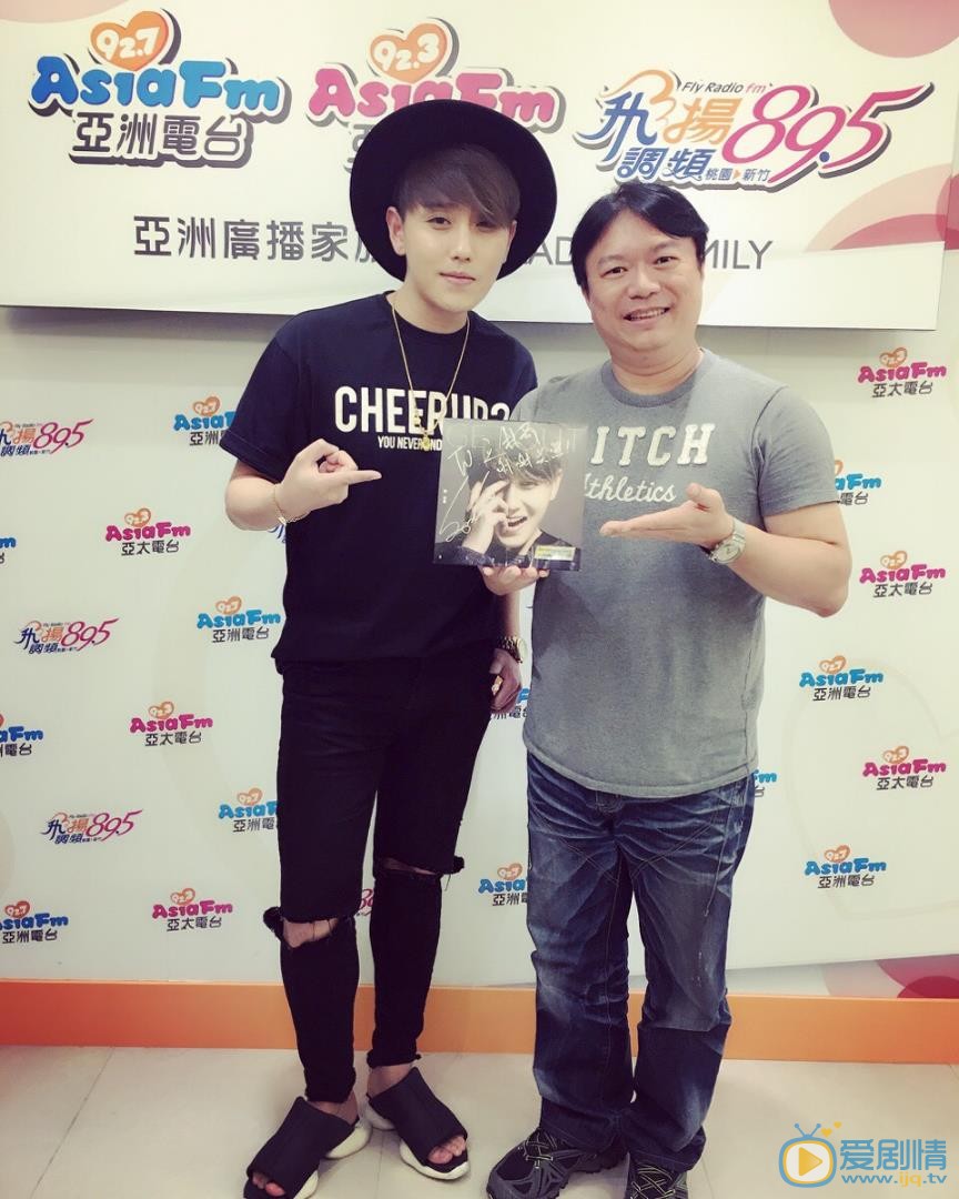 赵泳鑫活动照 赵泳鑫高清写真_赵泳鑫高清剧照