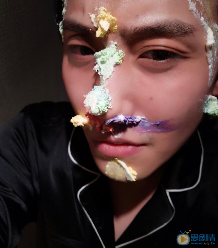 赵泳鑫生活自拍 赵泳鑫高清写真_赵泳鑫高清剧照