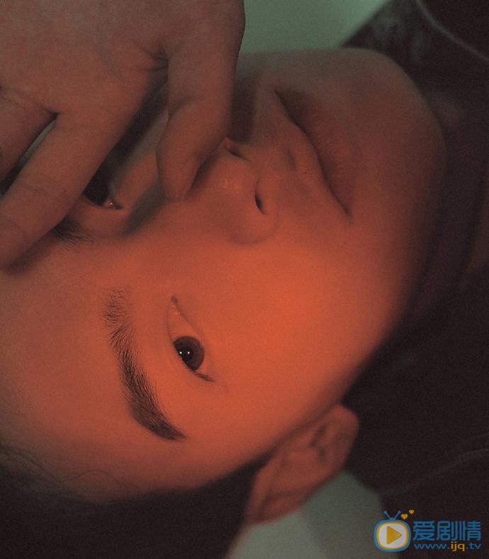 陈鹤一胶片写真 陈鹤一高清写真_陈鹤一高清剧照