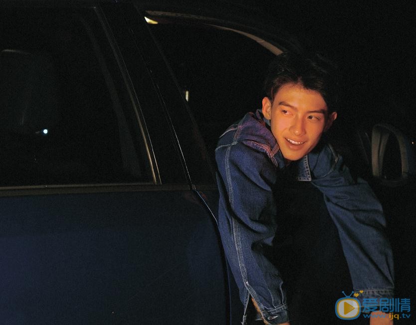 陈鹤一胶片写真 陈鹤一高清写真_陈鹤一高清剧照