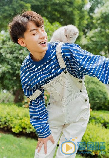 陈鹤一写真 陈鹤一高清写真_陈鹤一高清剧照