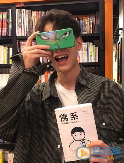 陈鹤一生活照 陈鹤一高清写真_陈鹤一高清剧照