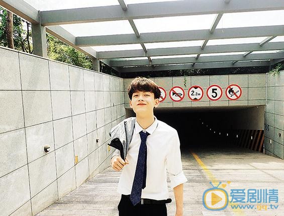 陈鹤一可爱写真 陈鹤一高清写真_陈鹤一高清剧照